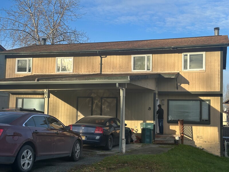 Photo - 2301 E 68th Ave Unit B