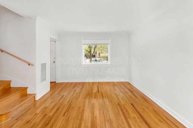 Photo - 712 S Alfred St