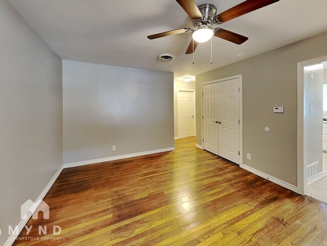 Photo - 609 John Arden Dr