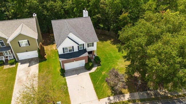 310 Sugarberry Ln