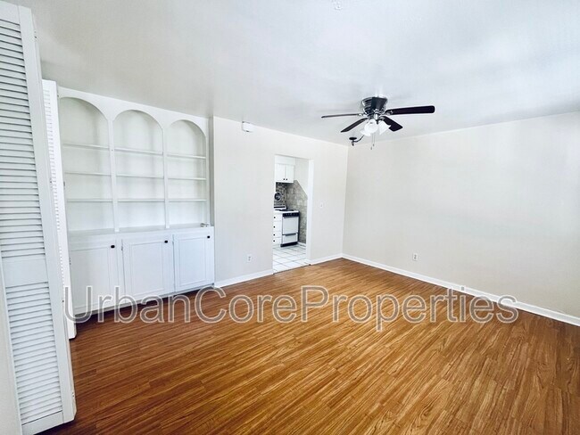 Photo - 321 24th Ave N Unit #3