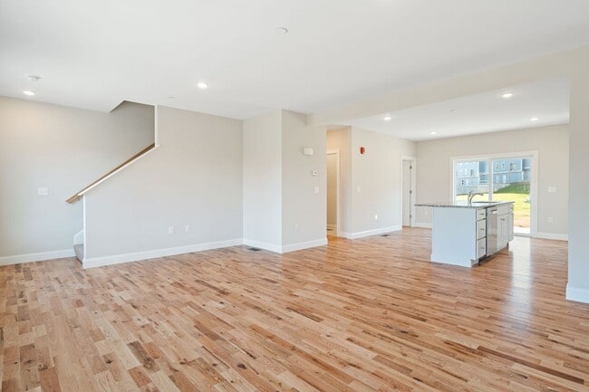 Photo - Half Peak Ledges