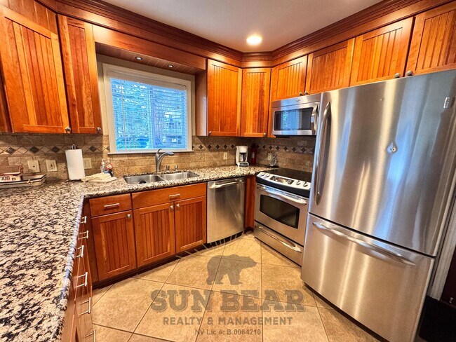 Photo - 2 Bedroom Furnished Condo in Incline w Carport (IM8)