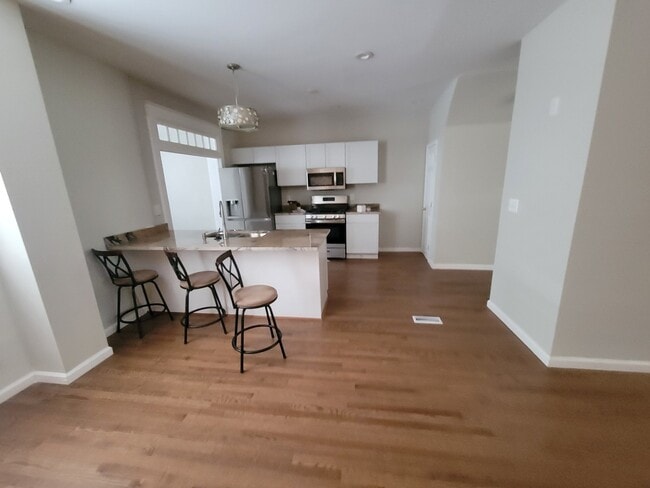 Photo - 612 Wildwood Pkwy