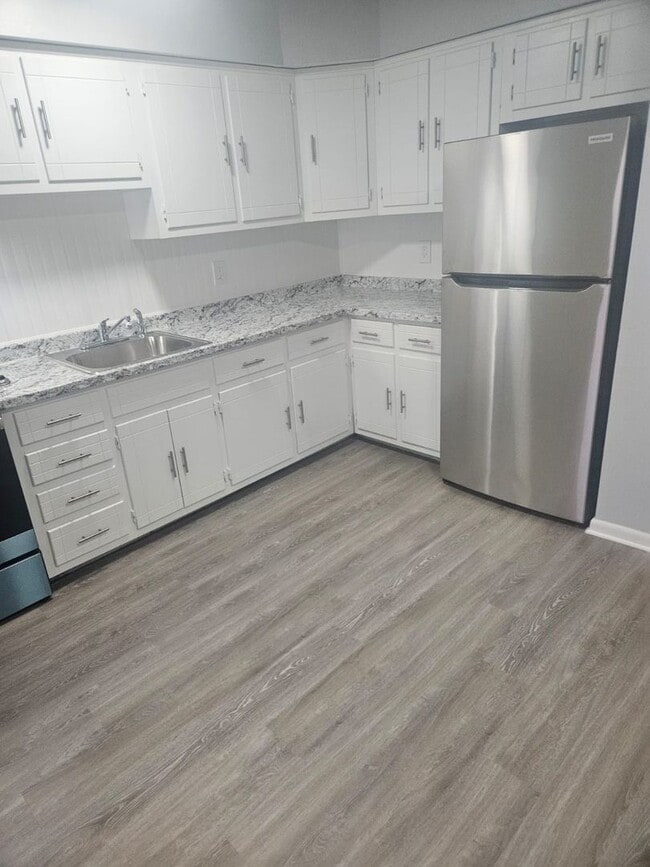 Photo - Townbank Manor