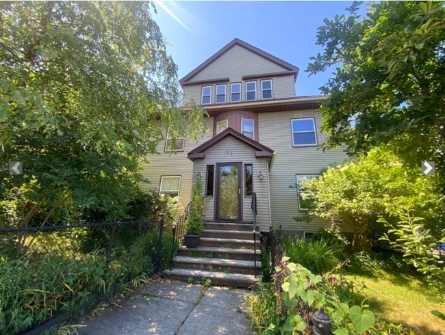 Photo - 61 Montebello Rd