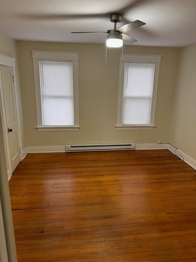 Photo - 18 Derby St Unit 3