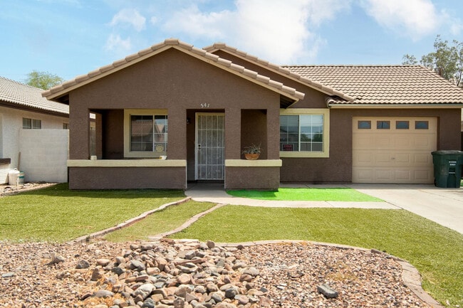 Photo - 541 W Melrose Dr
