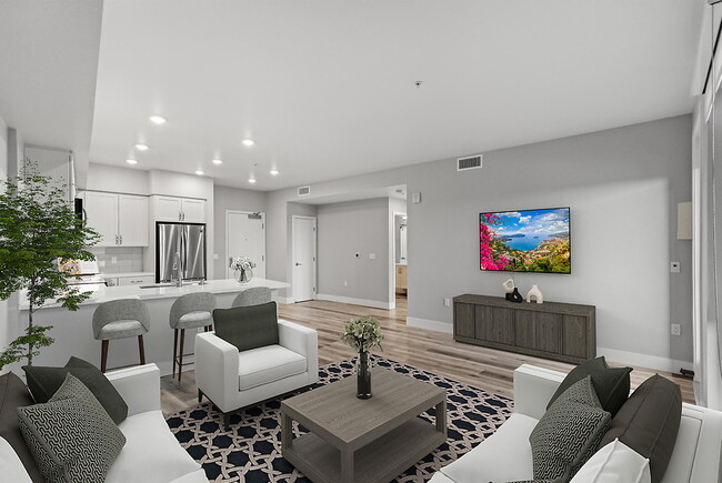 1250 Lakeside