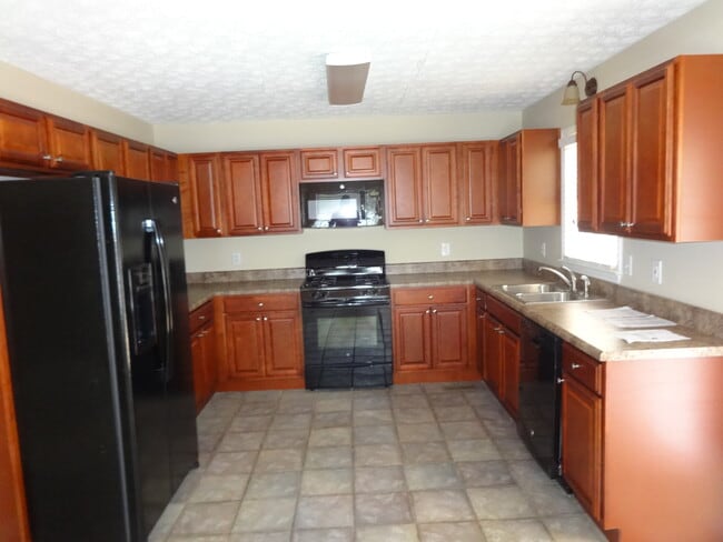 Photo - 278 Willow Bend Dr