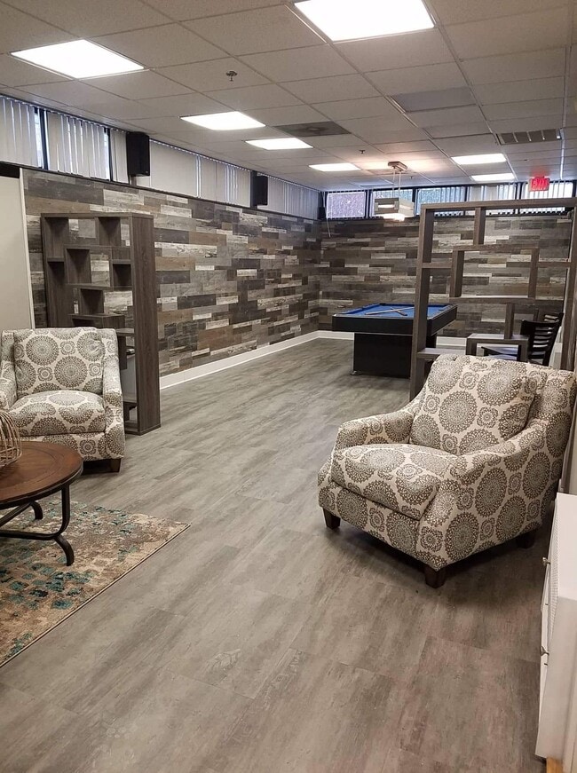 Photo - Kensington Club