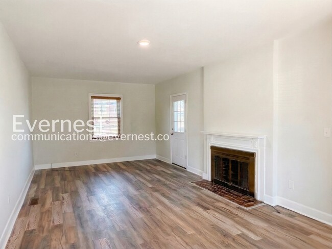 Photo - 1210 E 36th St