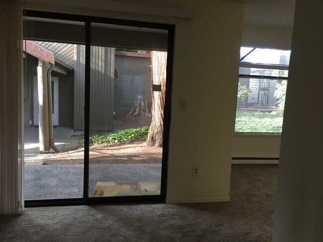 Photo - 10004 NE 122nd St Unidad A