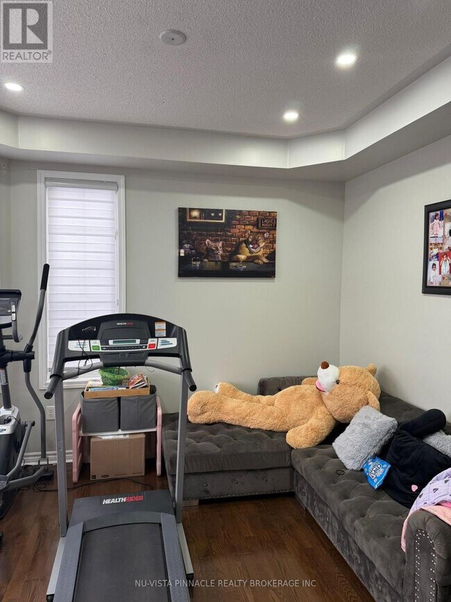 Photo - 205 Valleyway Dr