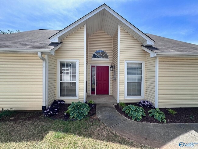 Building Photo - 200 Millstone Ln