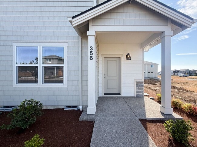 Photo - 356 SE Shetterly Dr