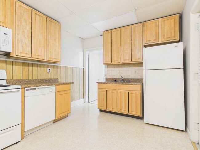 Photo - 1924-1926 State St Unit 1926 State St.,. Apt 1B