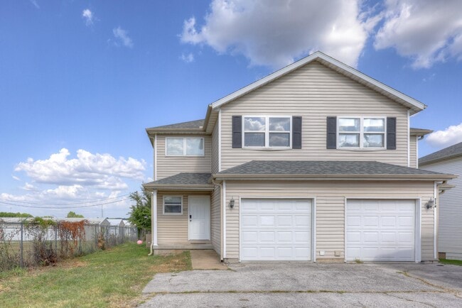 Photo - 627 S Walker St