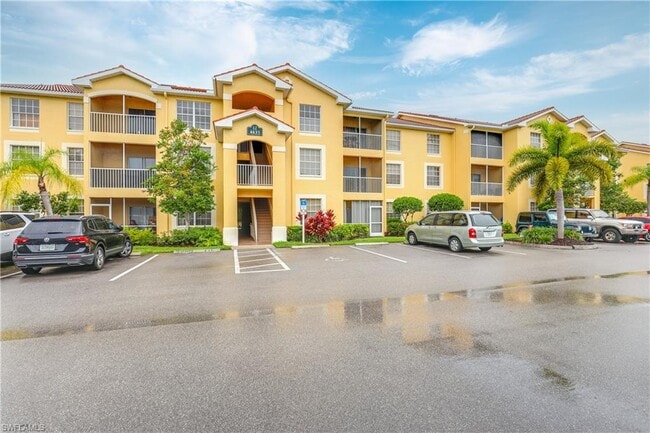 Photo - 4635 Saint Croix Ln Unit 1215