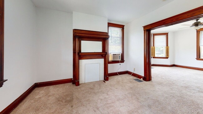 3018 Marshall Ave