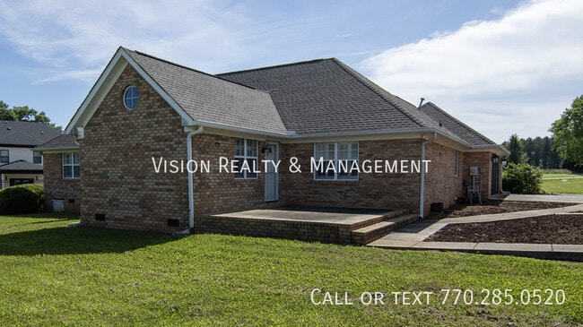 Photo - 28 Summerwind Dr