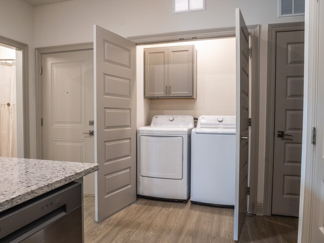 The Cabernet: 1BR, 1BA- Laundry In-Unit - The Waters at McGowin