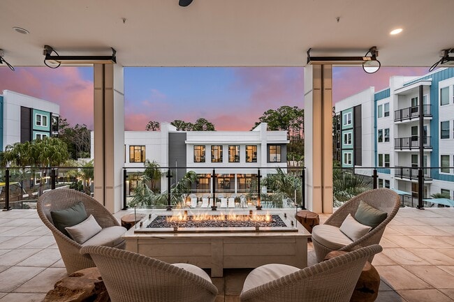 Photo - Presidium Regal