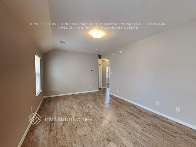 Photo - 19218 Sandelford Dr