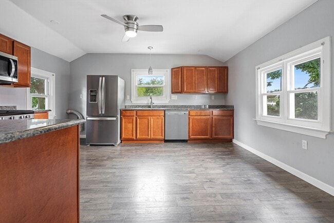 49 Prospect St Unit 2