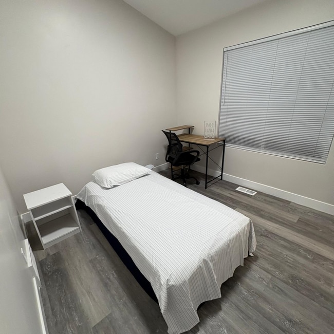 Photo - 7531 Birch St