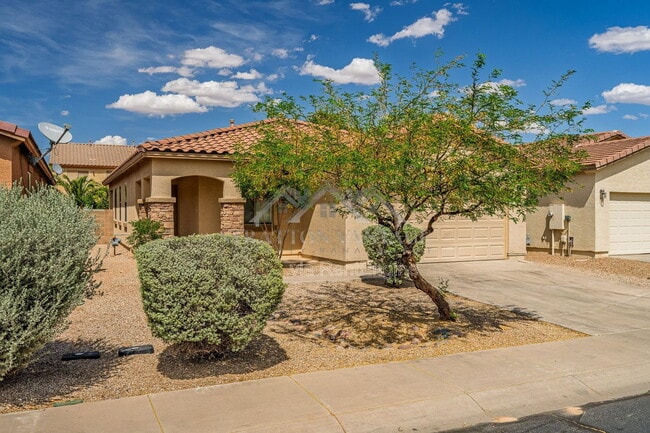 Photo - 44212 W Cydnee Dr