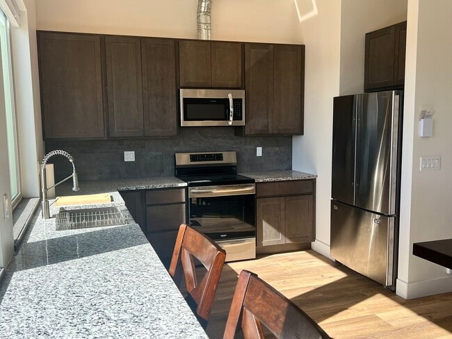 Photo - 516 Bourne Ln Unit Apartment