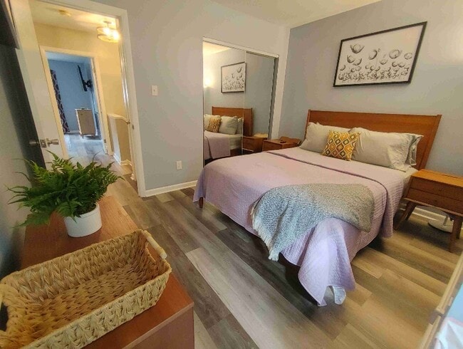 Photo - 217 Village Ln