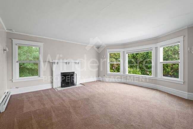 1321 W 11th Ave Unit 1321 W 11th Ave #2