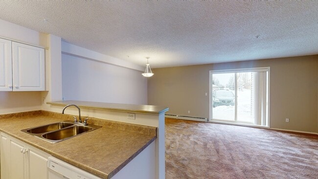 The Pointe at Applewood