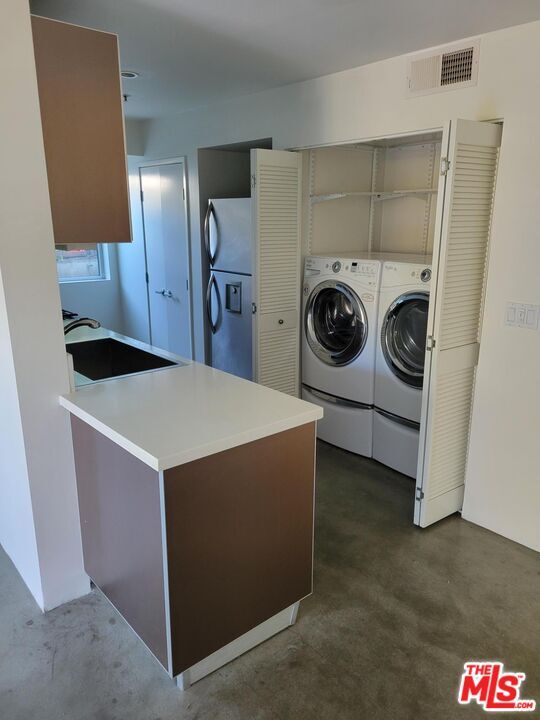 Photo - 5806 Waring Ave Unit 3