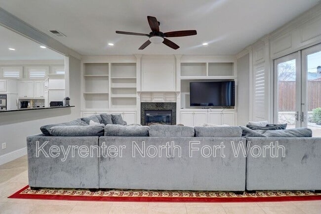 Photo - 5606 Pershing Ave