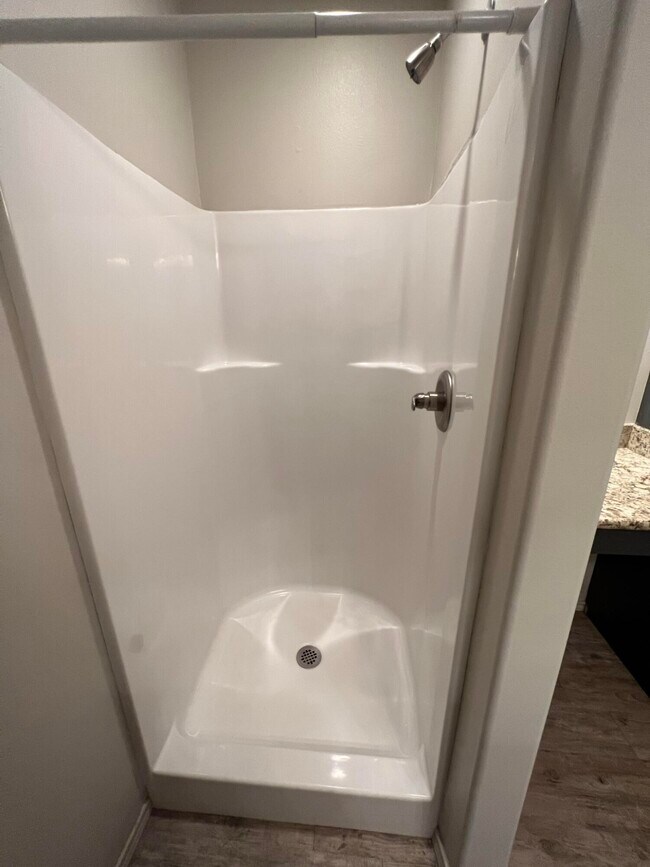 Photo - 716 Hillshire Ave