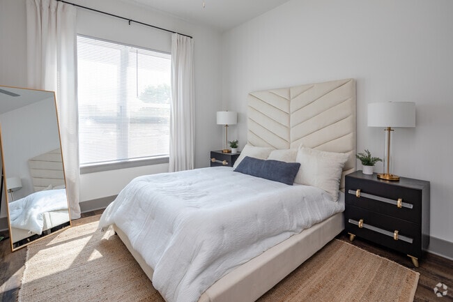 1BR, 1BA - Stardust - 687SF - Bedroom - Radius at Donelson