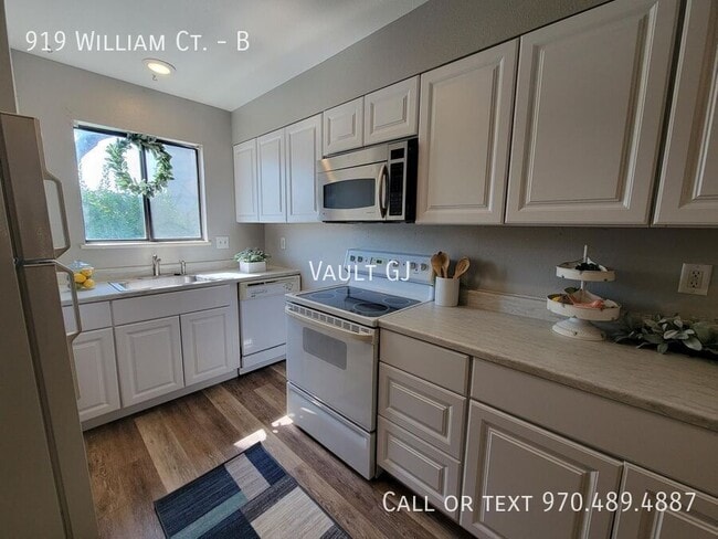 Building Photo - 919 William Ct Unit B