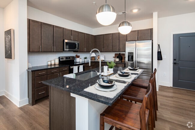 2BR, 2BA - 1,102SF Kitchen