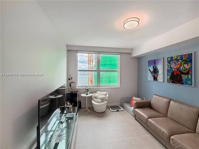 Photo - 31 SE 5th St