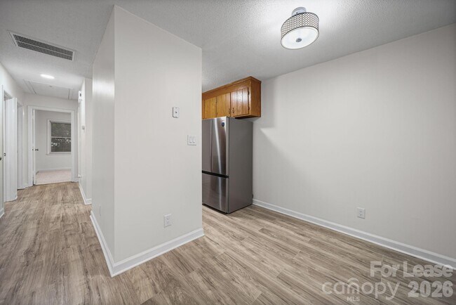 Photo - 1110 Chandler Dr