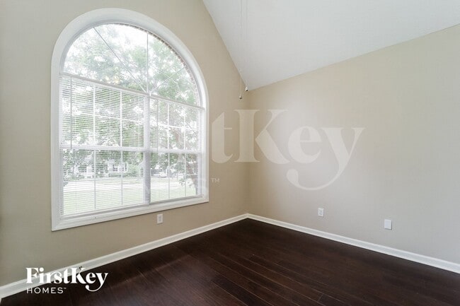 Photo - 126 Calico Loop