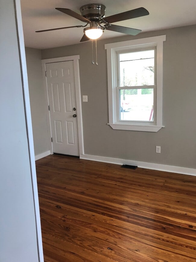 Photo - 406 Magnolia Ave Unidad 2