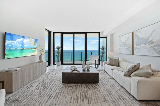 Photo - 1116 N Ocean Blvd Unidad 1606