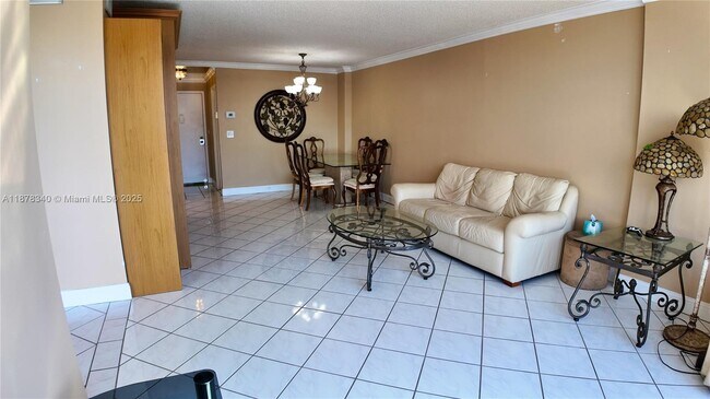 Photo - 2017 S Ocean Dr Unidad 706