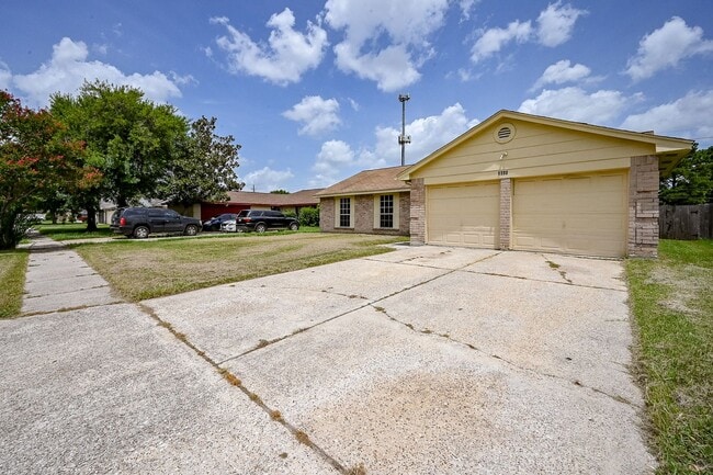 Photo - 2667 Grand Canyon Dr