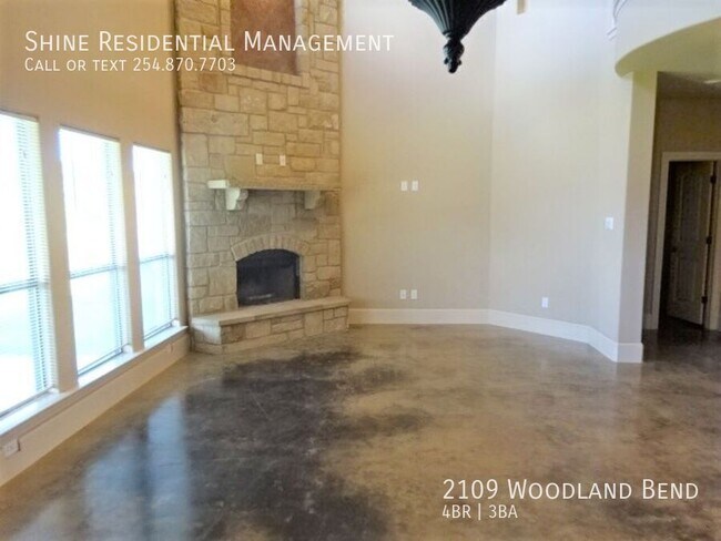 Photo - 2109 Woodland Bend Rd