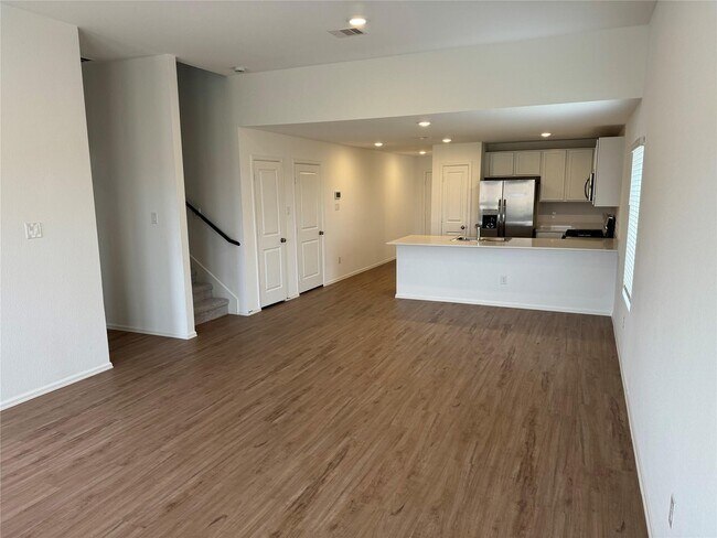 Photo - 27006 Breakaway Ln